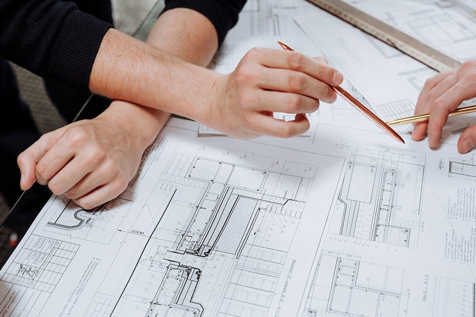 ENGINEERING & PROJECTS